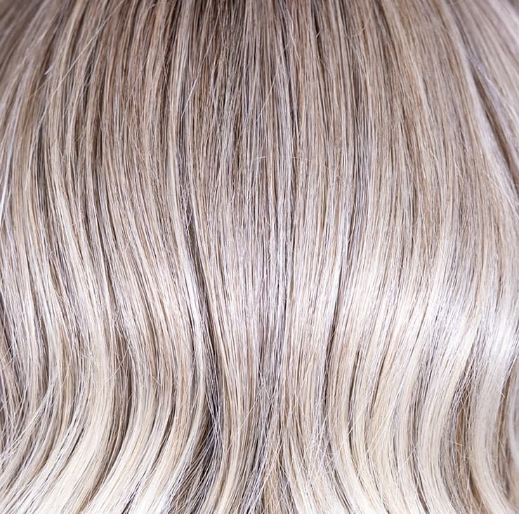 Cool Chai Blonde-R color swatch by Belle Tress