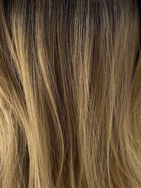 Desert Sand-R color swatch by Noriko