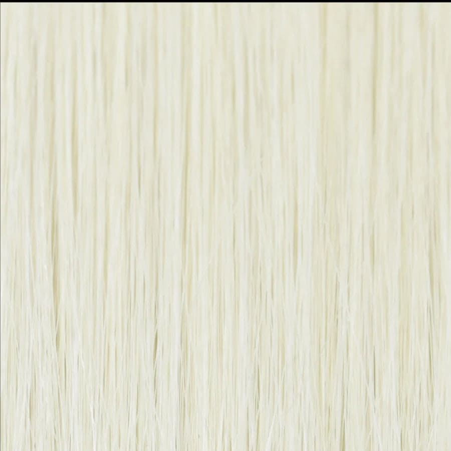 Silver Moon (23R) color swatch by TressAllure