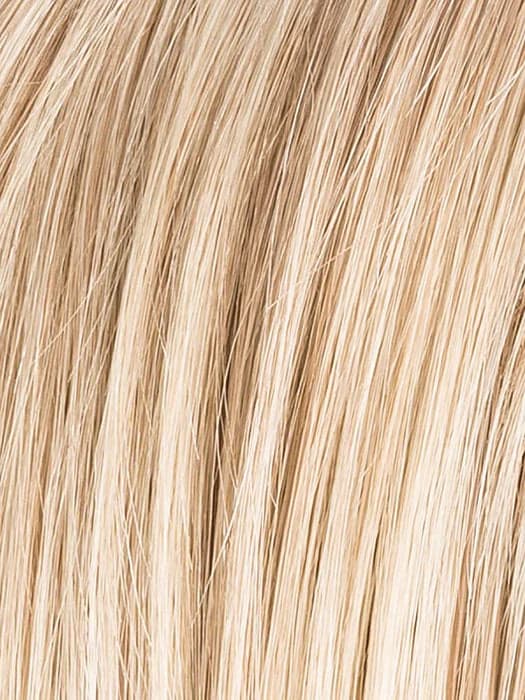 LIGHT-CHAMPAGNE-MIX color swatch by Ellen Wille