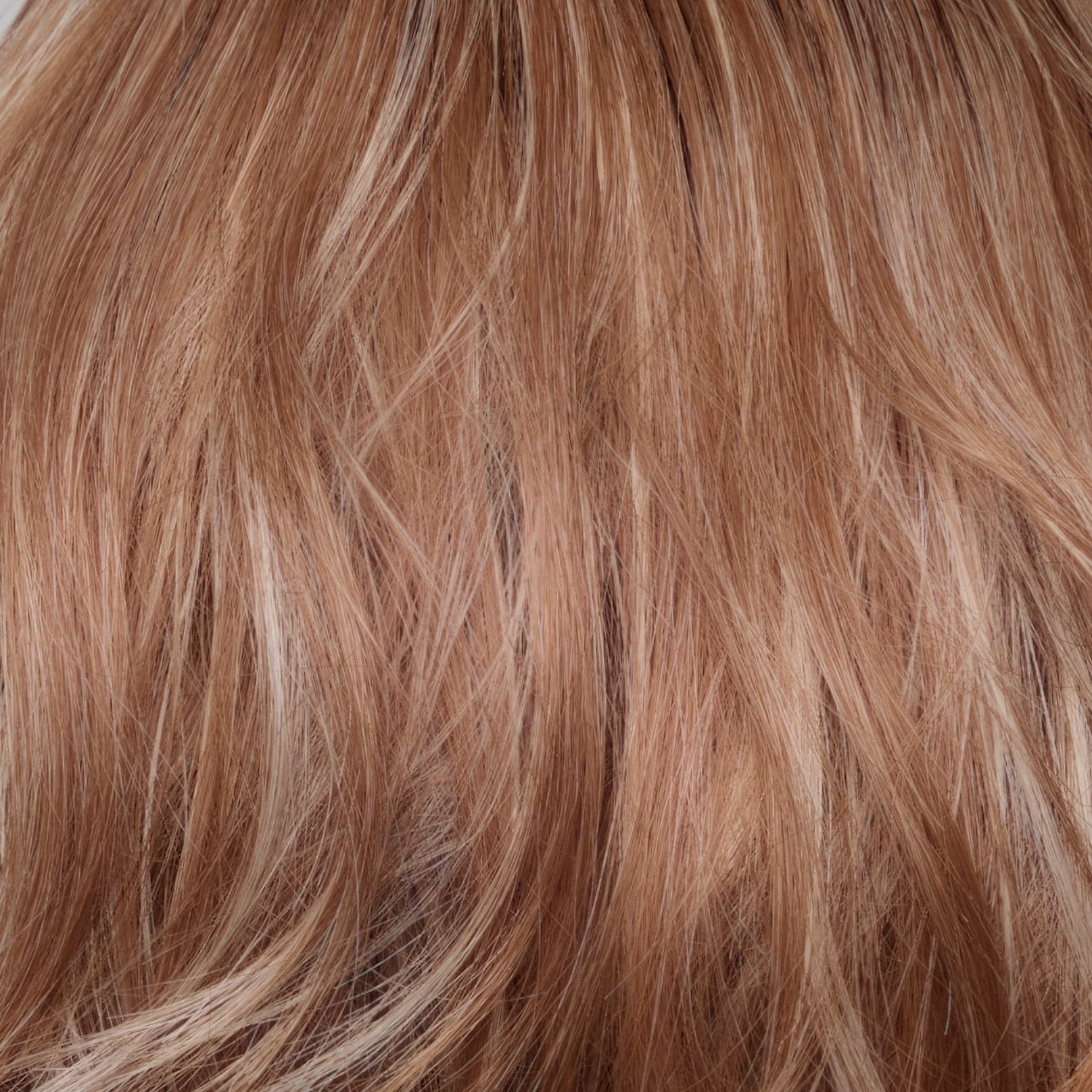 Cinnamon Frost-R color swatch by Amore