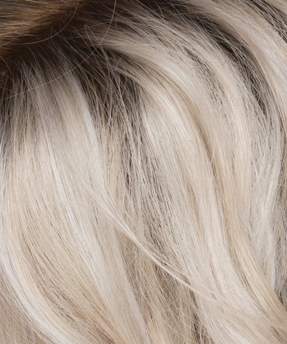 SUNLIT BLONDE color swatch by Estetica Designs